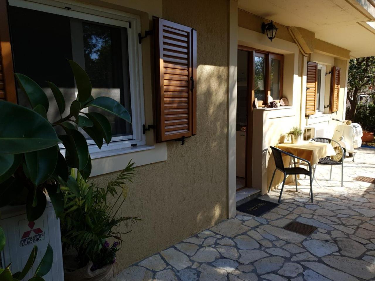 Epi Apartments Lourdata  Esterno foto